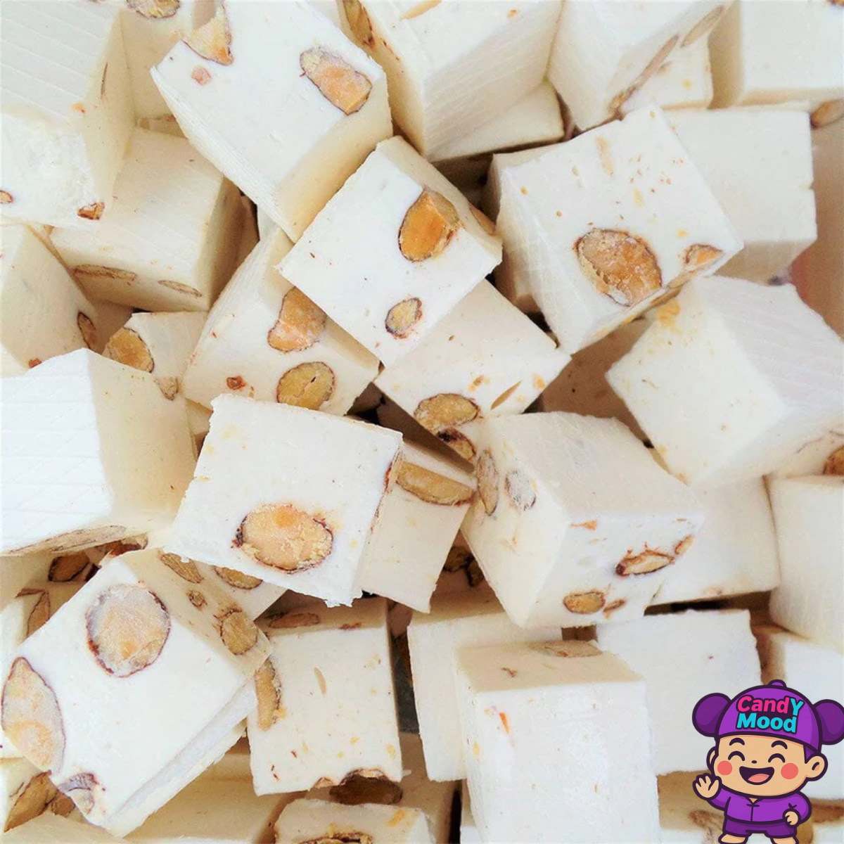 Nougat cube blanc artisanal – amandes, lait, œuf – vendu à l’unité CandYMood